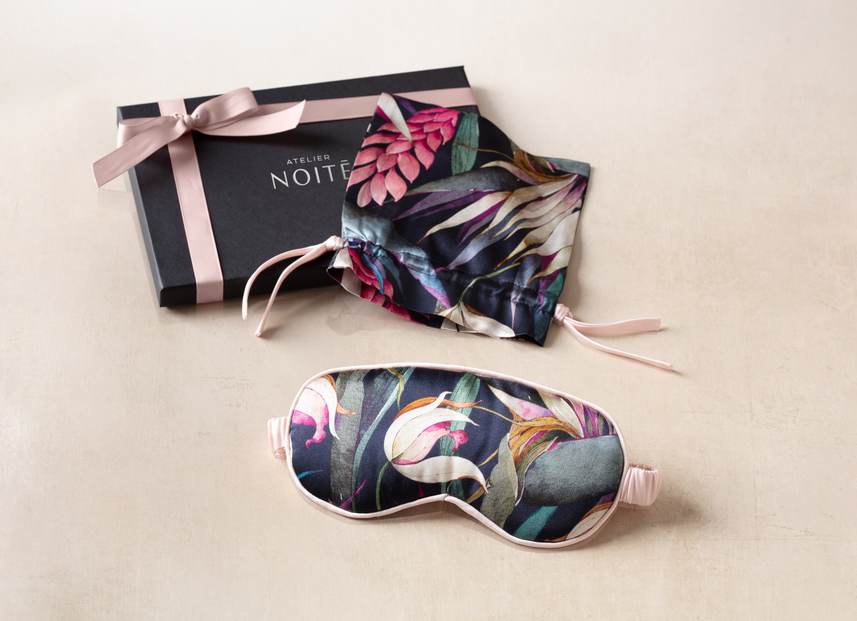 Atelier Noite_Silk Eye Mask (1)-min.jpg