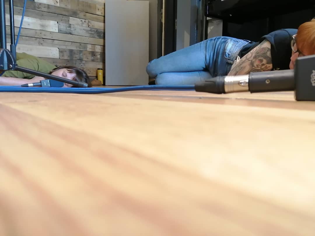 ACakeofPaintedTin-NaomiCarly