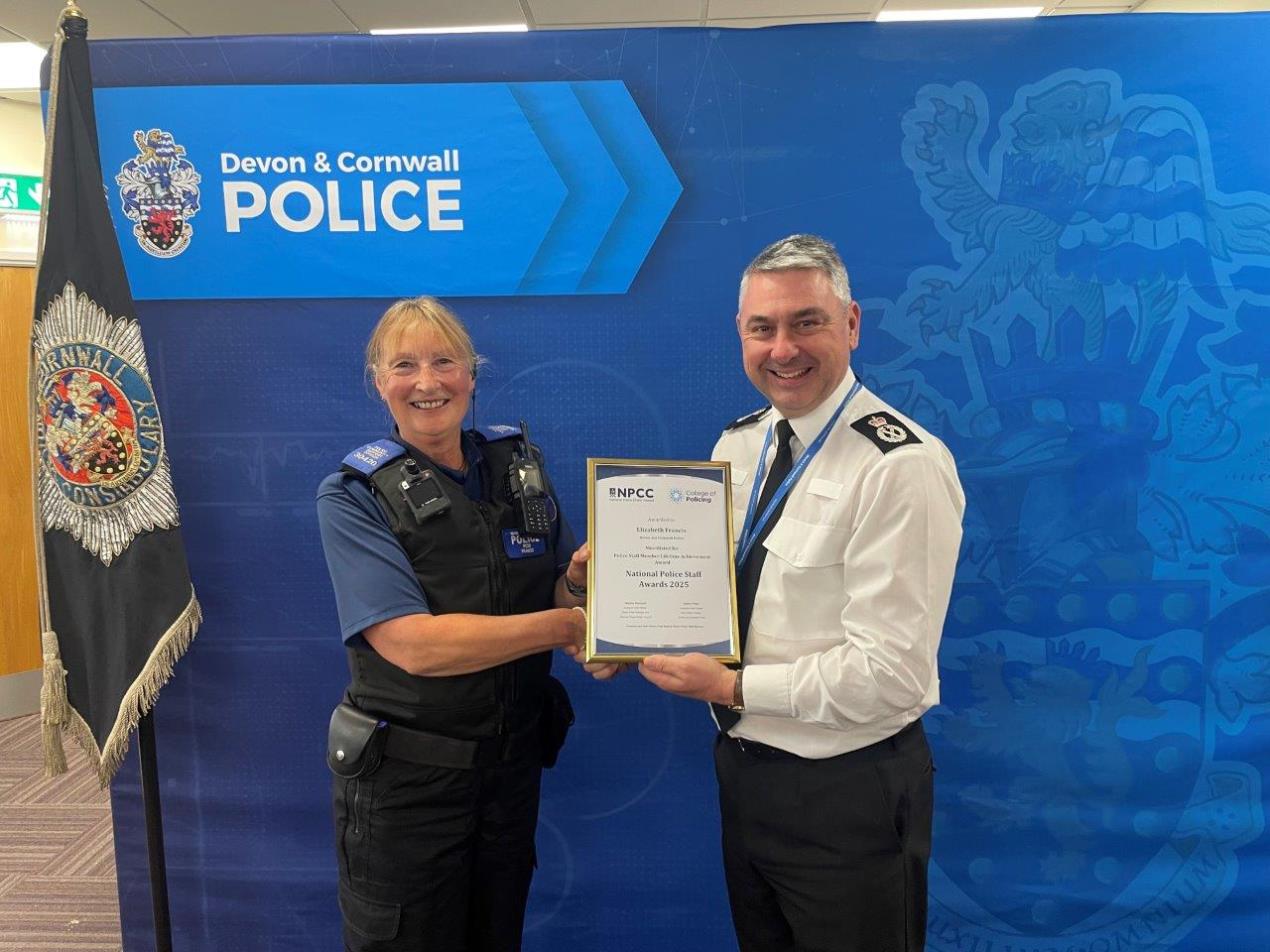 SD25 - PCSO Liz Francis 1