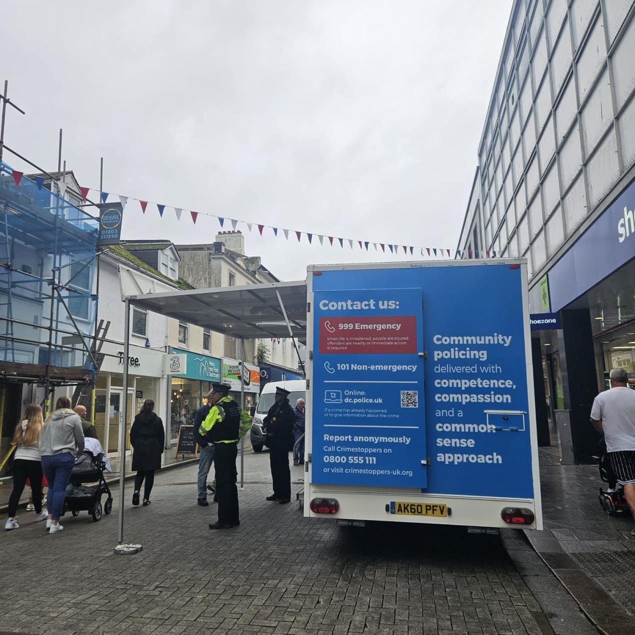 Torquay - mobile police van