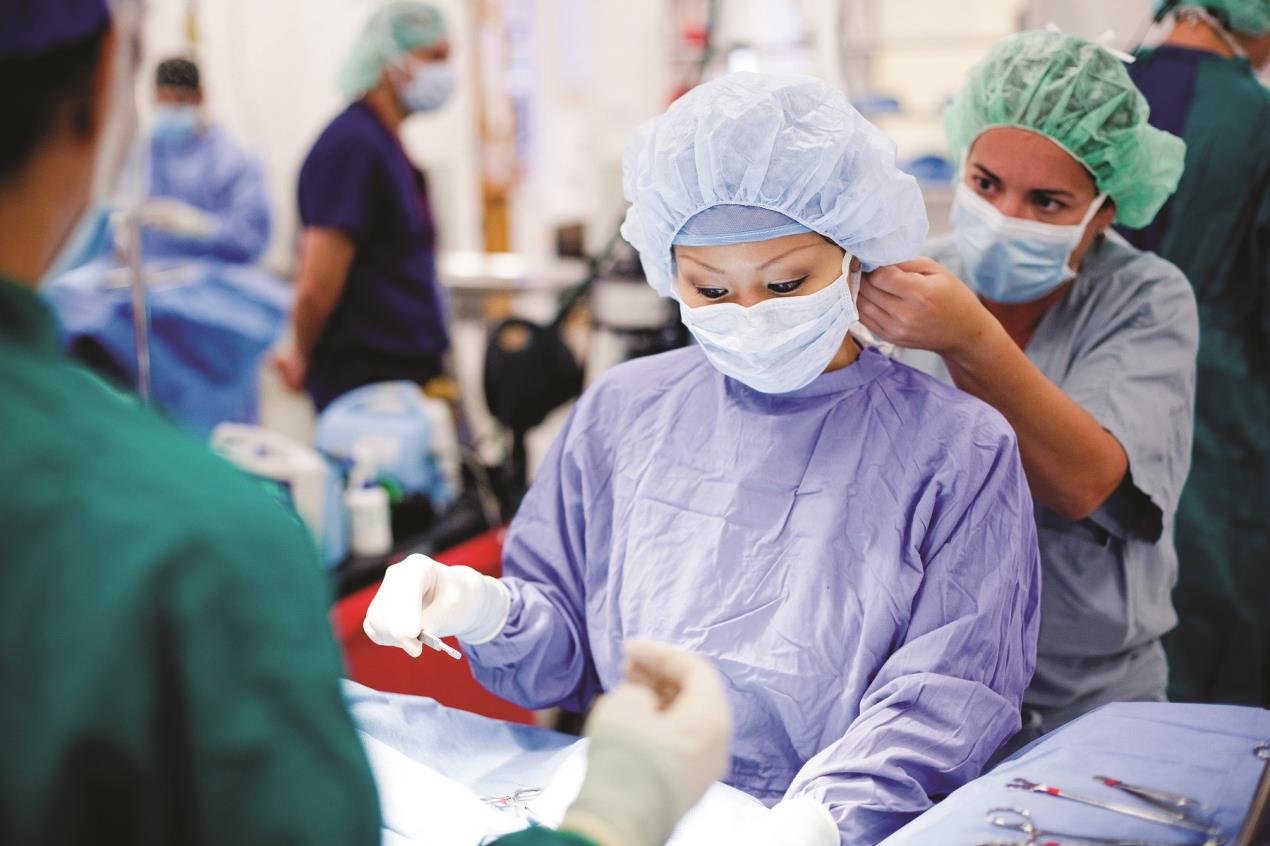 Students in the operating theatre