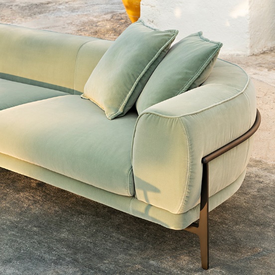 Natuzzi Italia Announces Exclusive Part Sale During 3Day Super Sale in