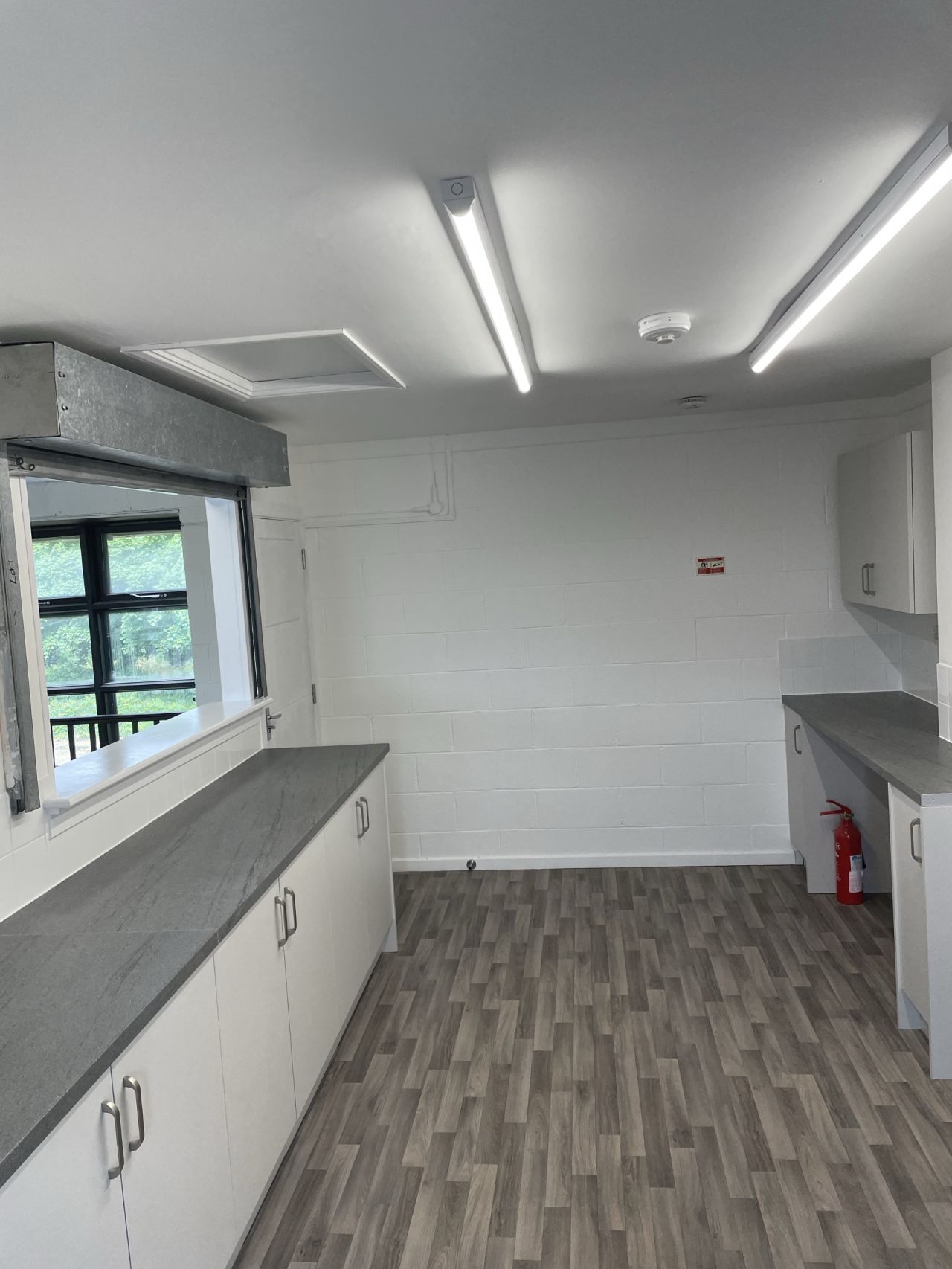 4f6a97b3 4228 4eef b46d 76eced542b1c