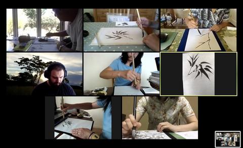 akemi_lesson_480x480