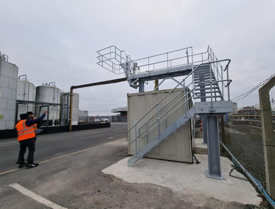 Oleon Mobile Step Unit Oleon Mobile Step Unit