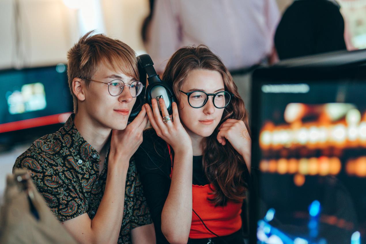 42122318035_f05a3efad1_k