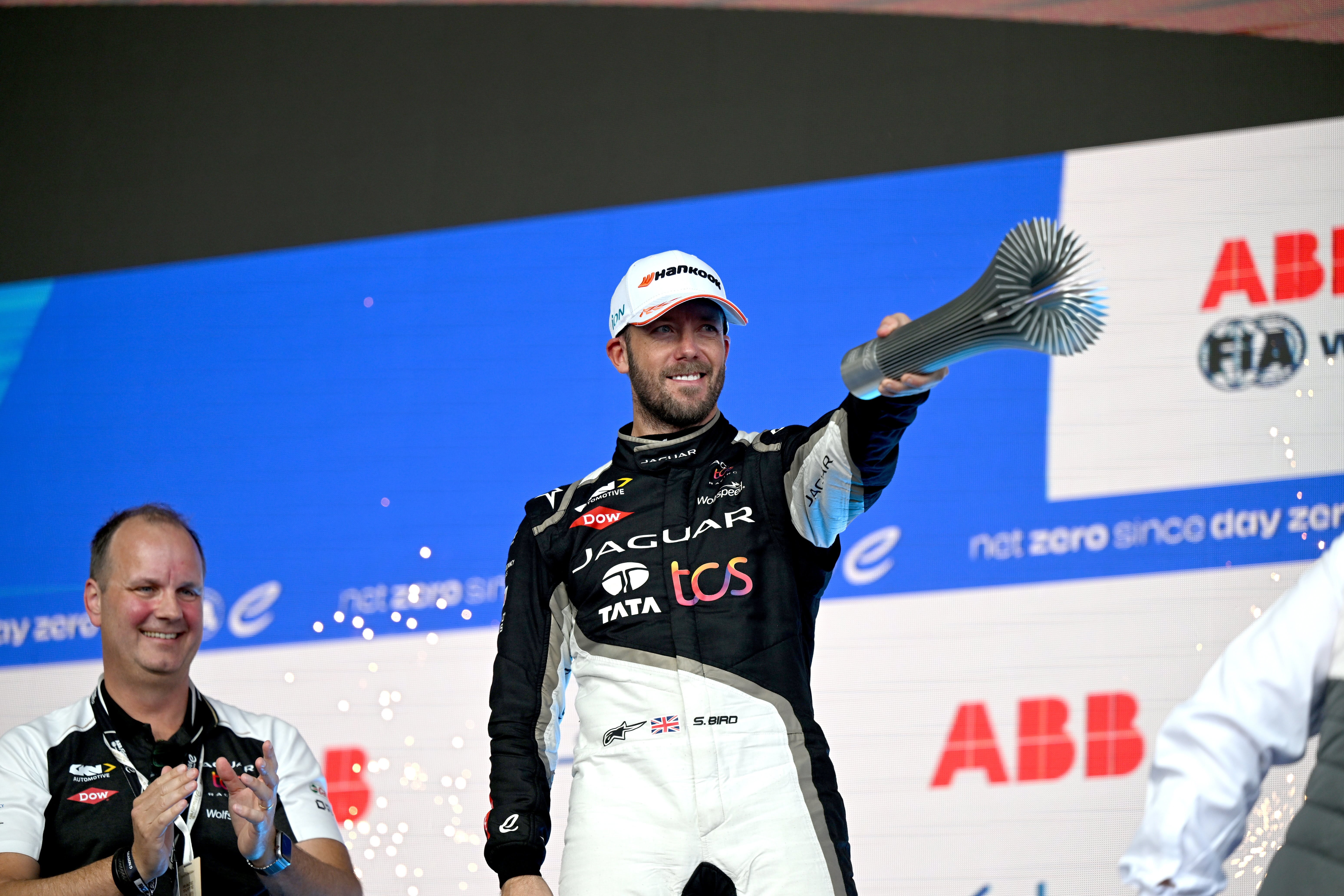 7e598f51-aa6d-4355-b8fa-03527d4029d1 (6192×4128)