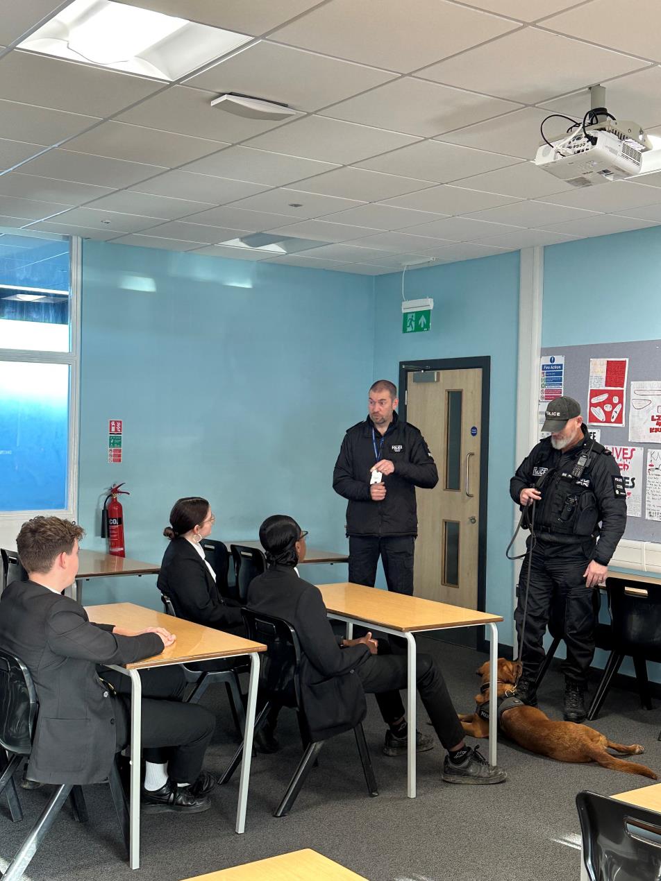 CIOS25 - Passive drugs dog visit 2