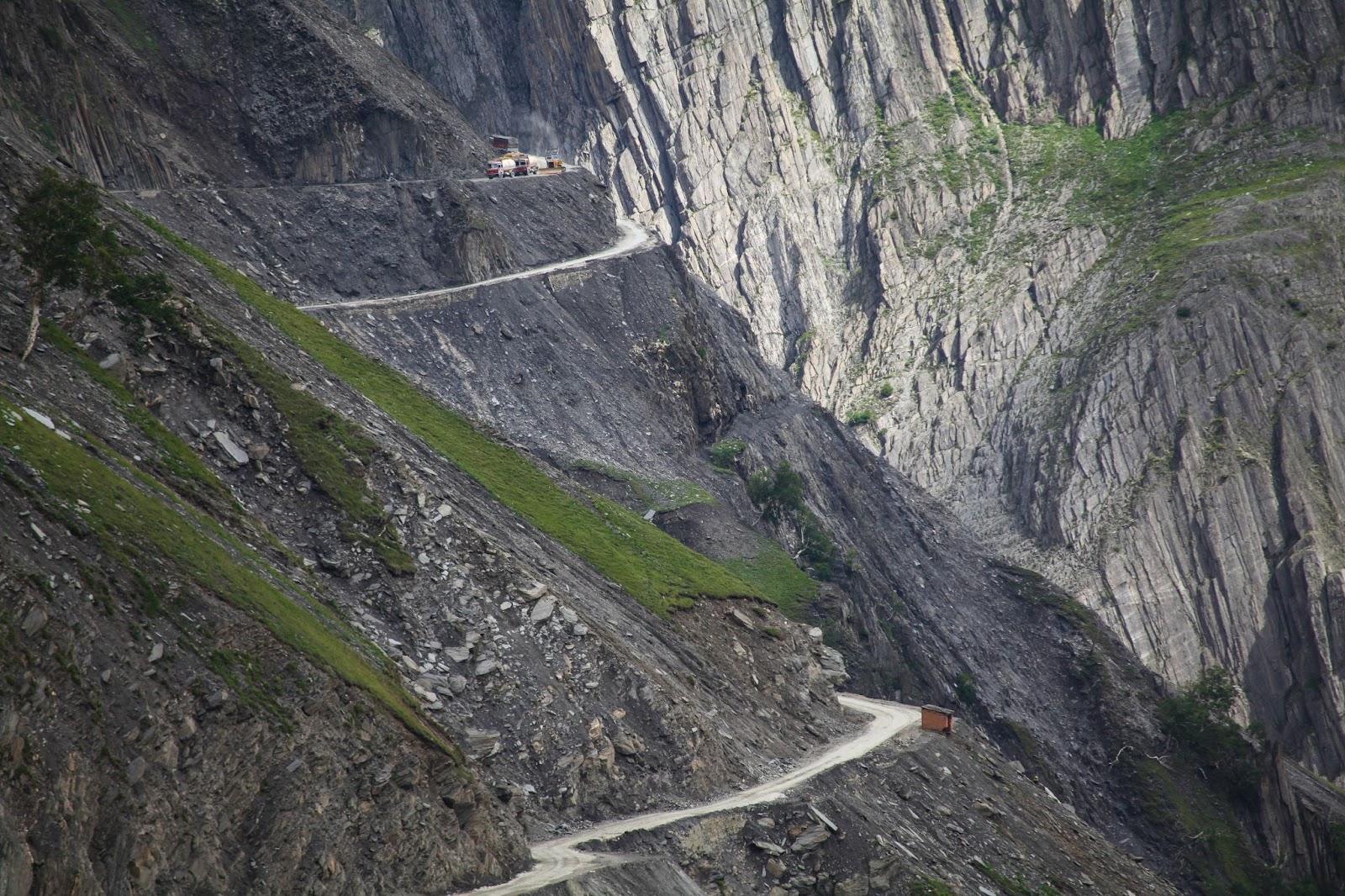 A picture containing outdoor, mountain, nature, ravineDescription automatically generated