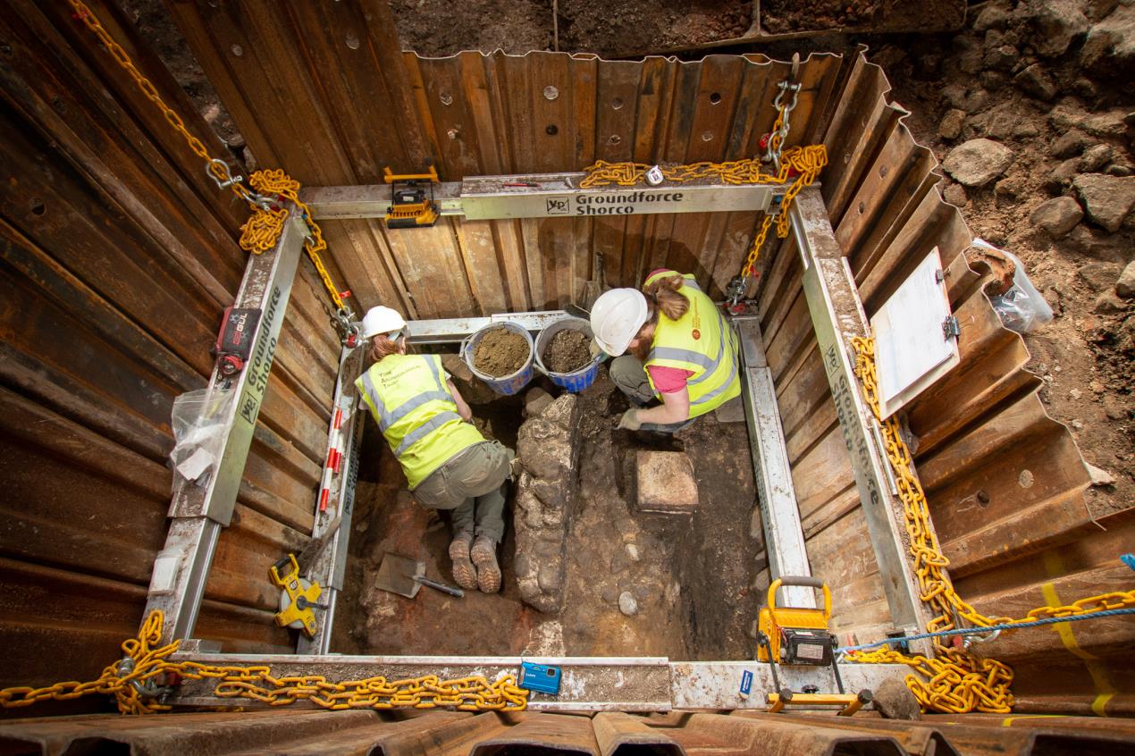 A pit at the former
Minster Van Hire site 1 A pit at the former Minster Van Hire site 1