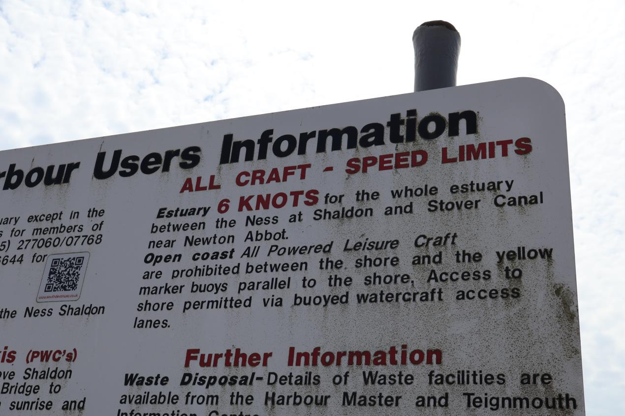 six knots limit