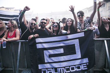 Drumcode flag 250