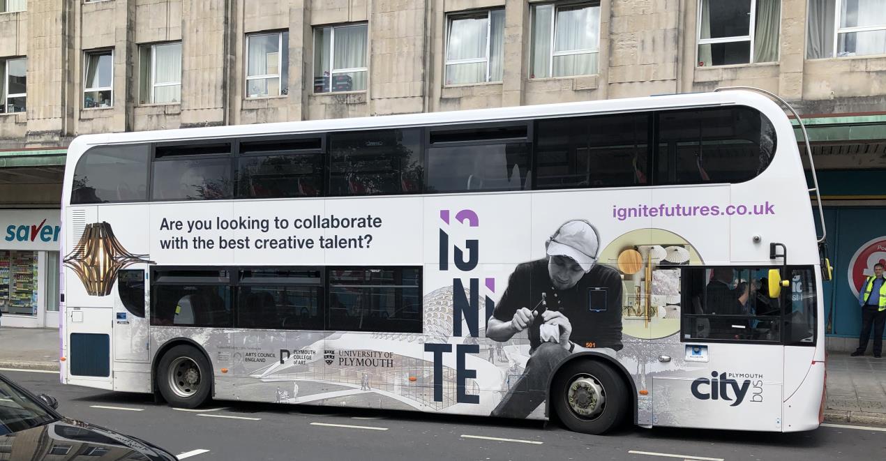 IGNITE - Bus