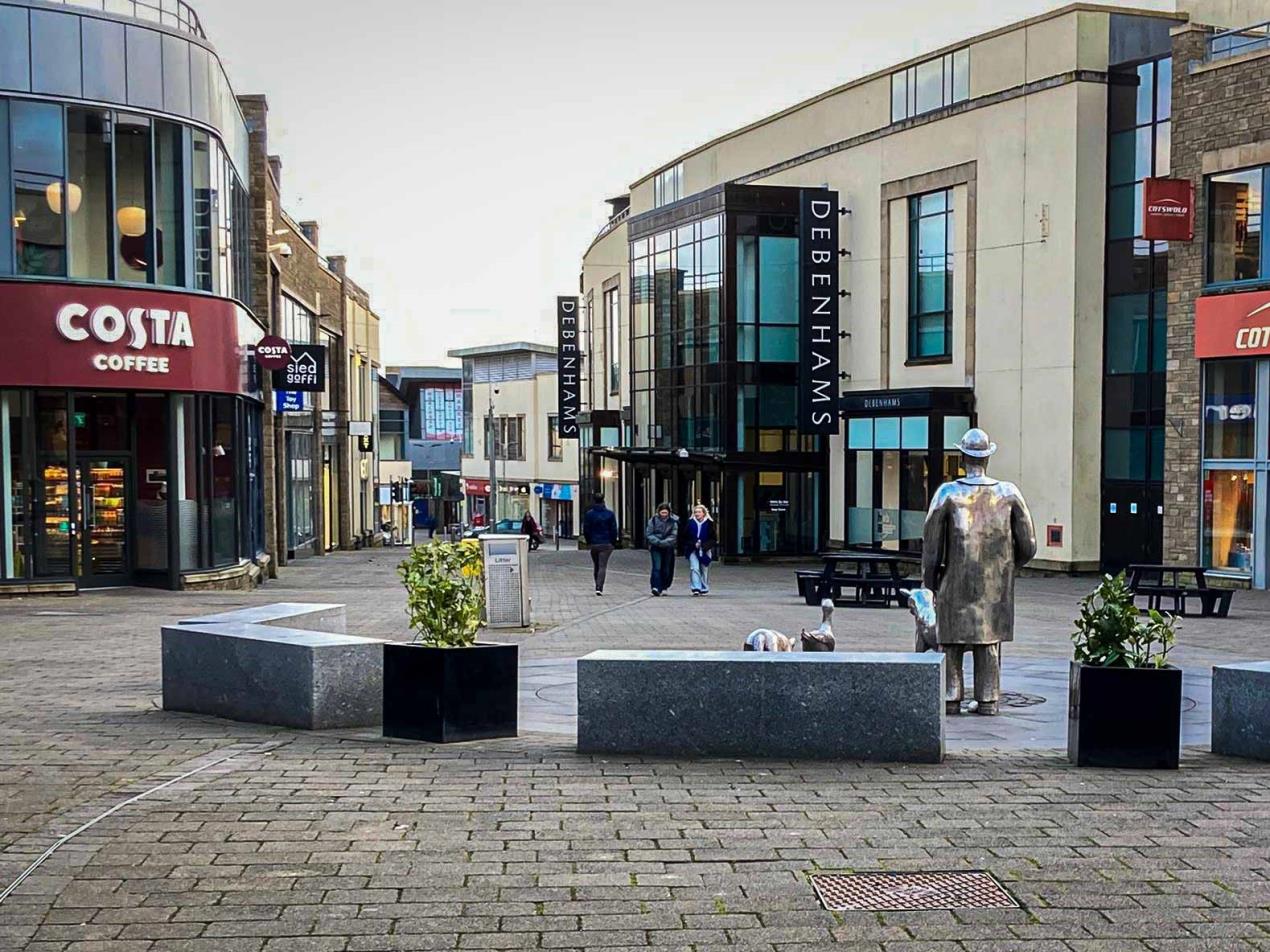 PAPA Town Centre Report - Caerfyrddin Carmarthen