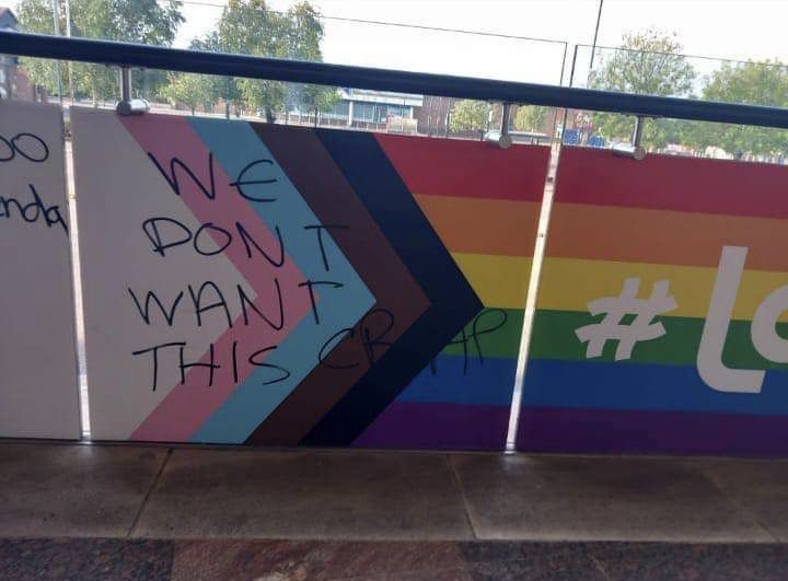BannerGraffiti02