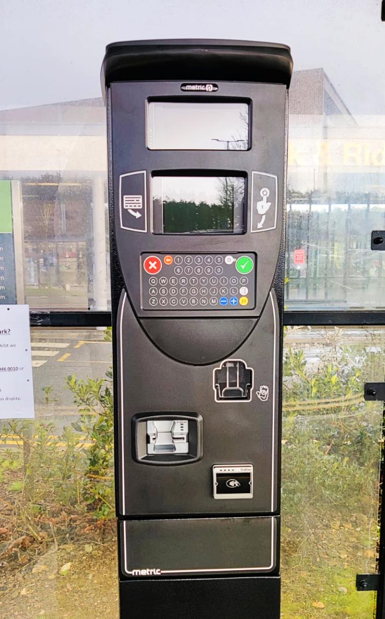 New metric car parking machine  - march 2023